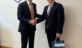 Ambassador Ara Margarian Meets with the President of the Vilnius Chamber of Commerce, Industry and Crafts