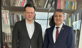 Meeting between the Armenian Ambassador to Lithuania, Ara Margarian, and the Mayor of Vilnius