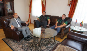  Դեսպան Տիգրան Մկրտչյանի և լիտվացի աշխարհահռչակ բասկետբոլիստ, Լիտվայի բասկետբոլի ֆեդերացիայի նախագահ Արվիդաս Սաբոնիսի հանդիպումը