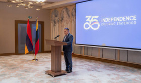 Հոկտեմբերի 1-ին Վիլնյուսի Grand Hotel Vilnius հյուրանոցում տեղի ունեցած Հայաստանի Հանրապետության անկախության 35-ամյակին նվիրված պաշտոնական ընդունելություն